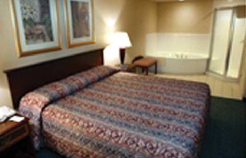 Holiday Inn Hotel & Suites Oklahoma City North, An Ihg Hotel Chambre photo